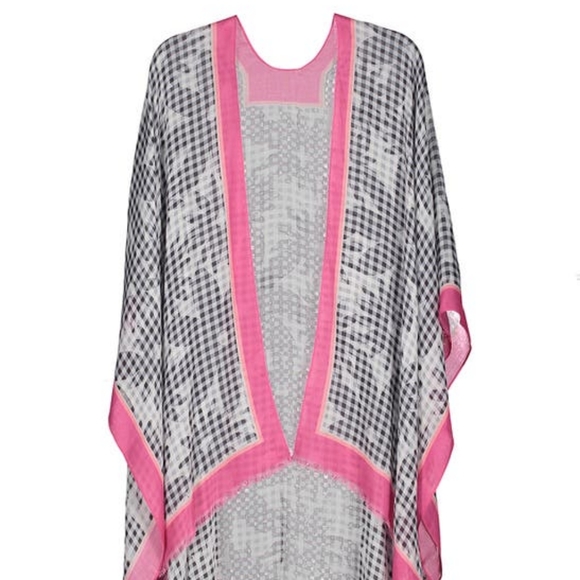 kate spade Tops - NEW Kate Spade Daisy Gingham Ruana in French Cream